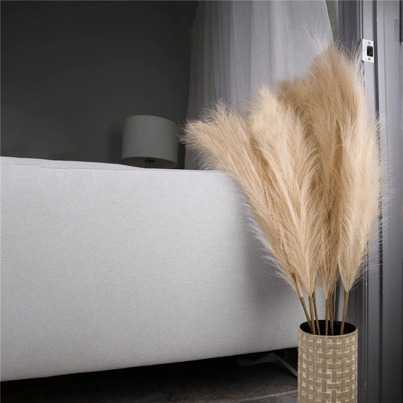 Singular Faux Pampas Grass For Home Décor